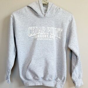 🤍5 for 20$ Cedar Point Kids Gray Long Sleeve Hoodie Size Youth Medium